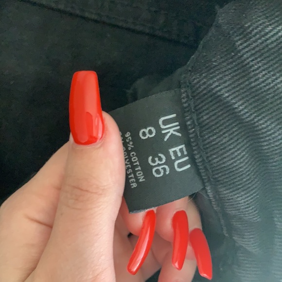 PLT jeans - Picture 3 of 3